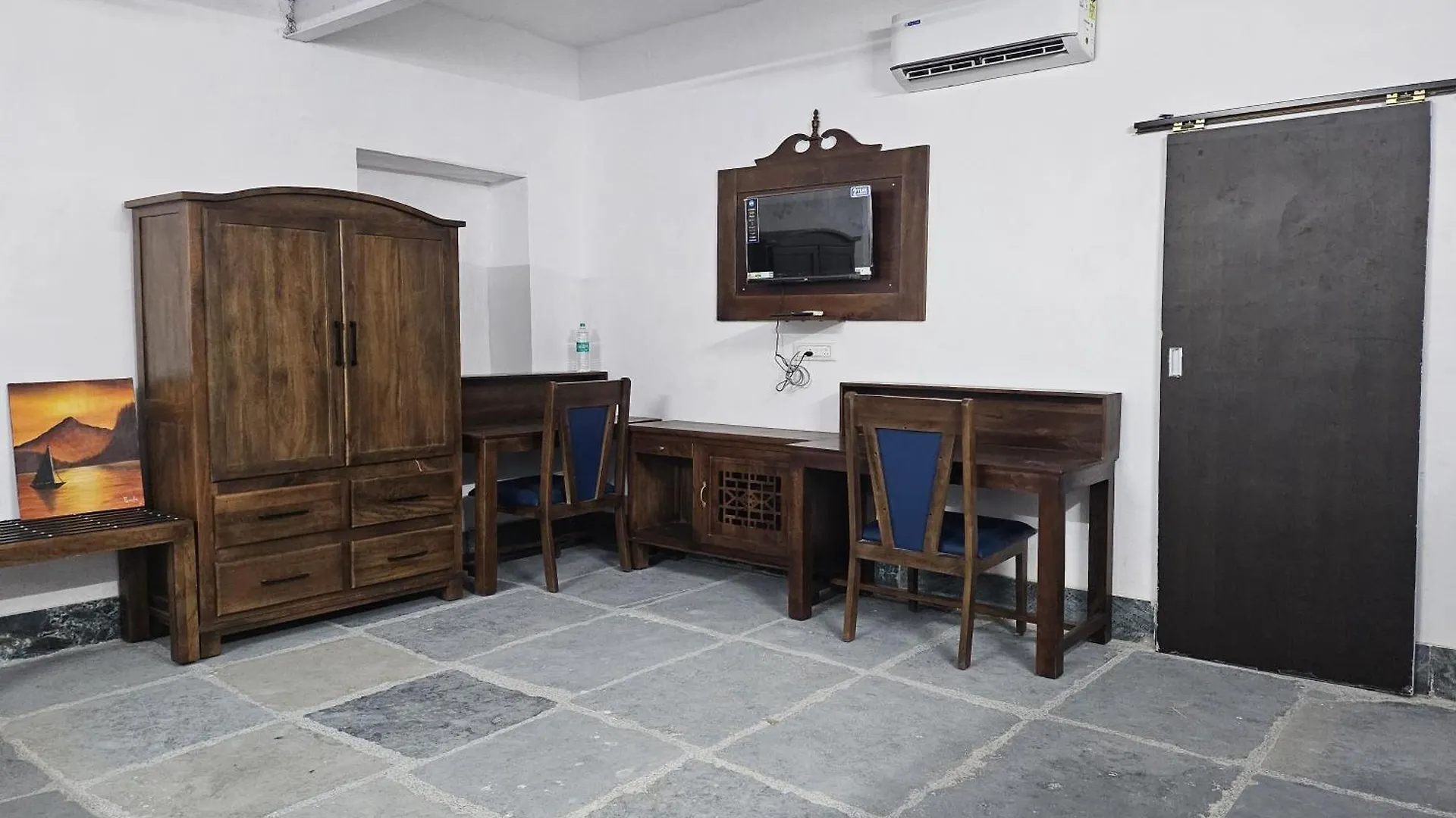 Prem Niwas A Heritage Hotel & Homestay أُودايبور 3*,